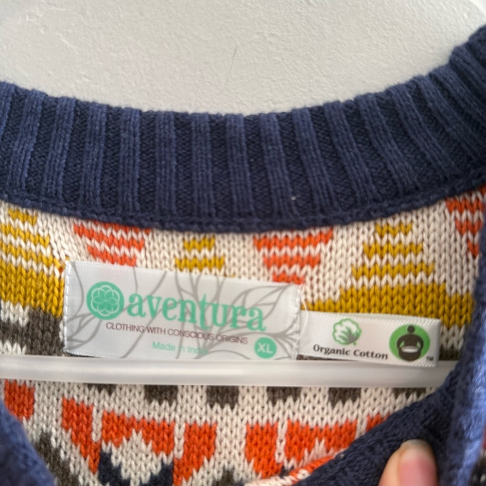 Colorful Patterned Women's Sweater - Picture 3 of 6